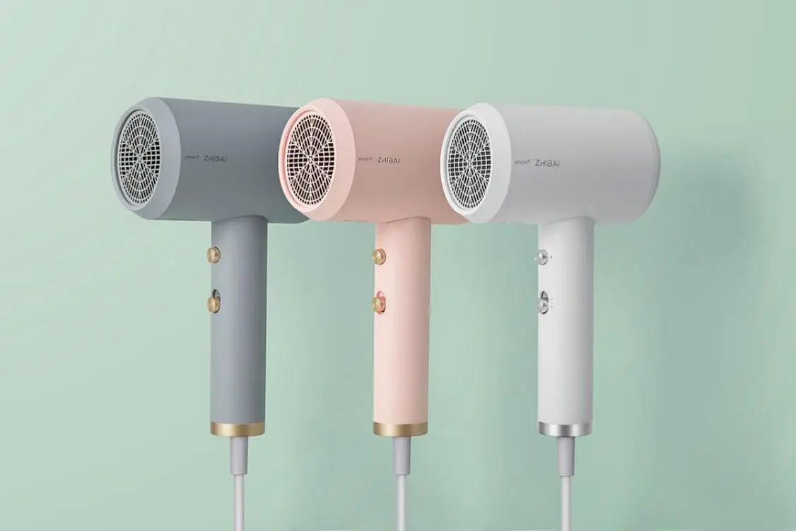 吹風(fēng)機非標自動化設(shè)備:結(jié)構(gòu)、使用注意事項及工作原理